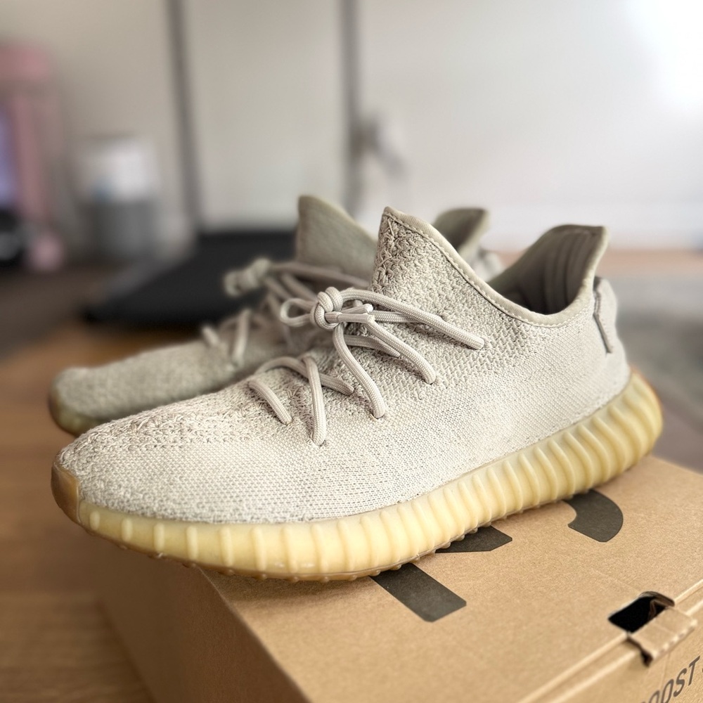 Adidas Yeezy Boost 350 V2 - Sesame